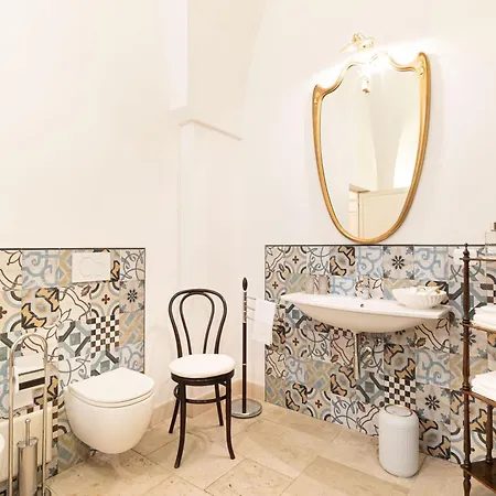 Greliu 1860 בית הארחה 4*